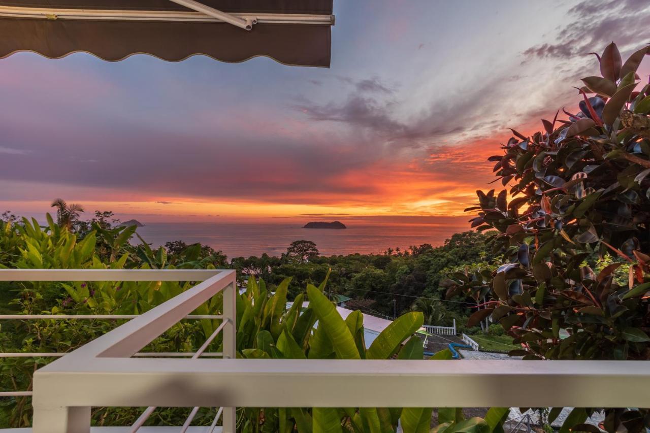 Villas De La Selva Manuel Antonio Exterior photo